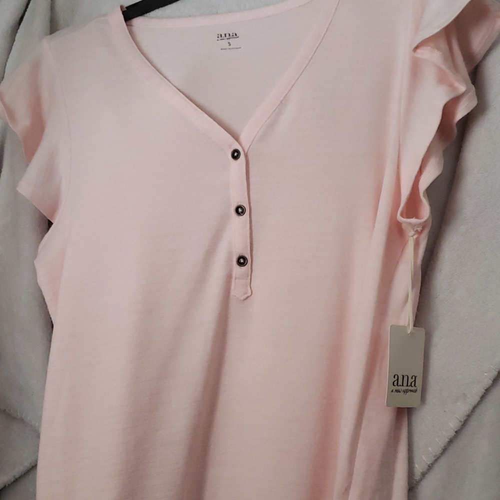 Light Pink Top. flamingo pink. A.N.A